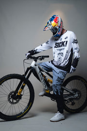 SICK! Riding Pants Disorder